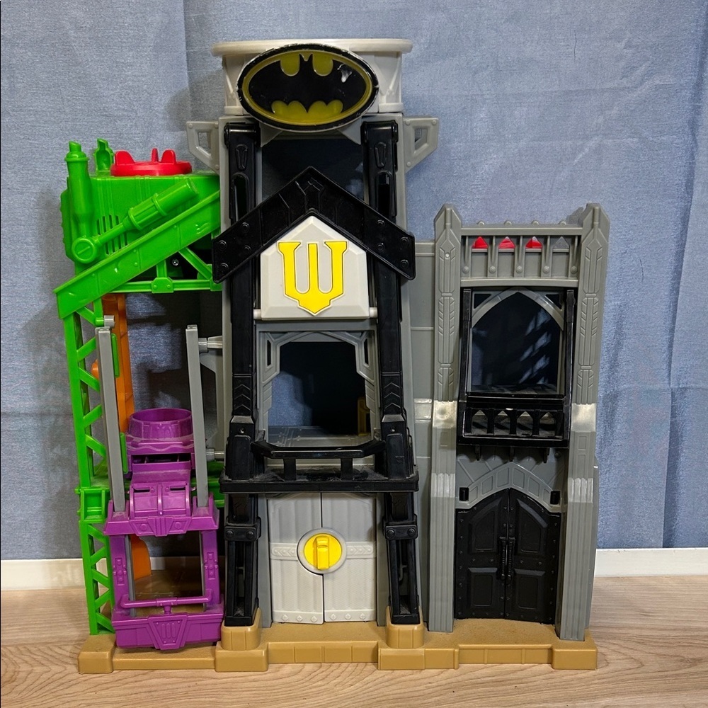 Batman Mattel Imaginext Super Friends DC Wayne Manor (Play Set Only)